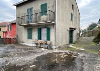 Foto 4 - Casa semi indipendente Piazza milite Ignoto
 
9, Montecastello - foto 4