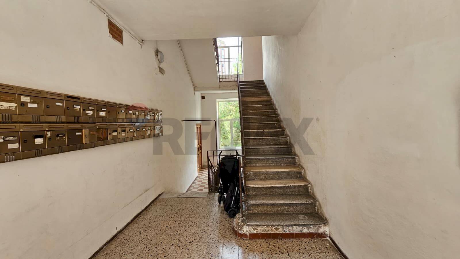 Ricezione / Lobby - Trilocale Napoli - foto 3