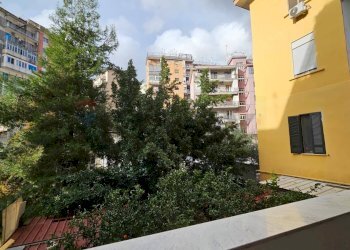 Edificio all\'aperto - Trilocale Napoli - foto 4