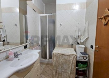 Bagno - Trilocale Napoli - foto 15