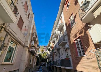 Edificio all\'aperto - Commercial Premises Napoli - photo 2