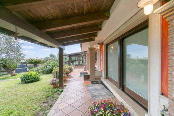 Foto 3 - Villa Viale Ascanio
36, Pomezia - photo 3