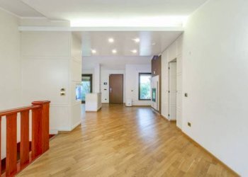 Foto 10 - Villa Viale Ascanio
 
36, Pomezia - foto 10