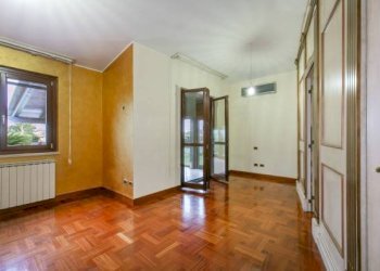 Foto 40 - Villa Viale Ascanio
 
36, Pomezia - foto 40