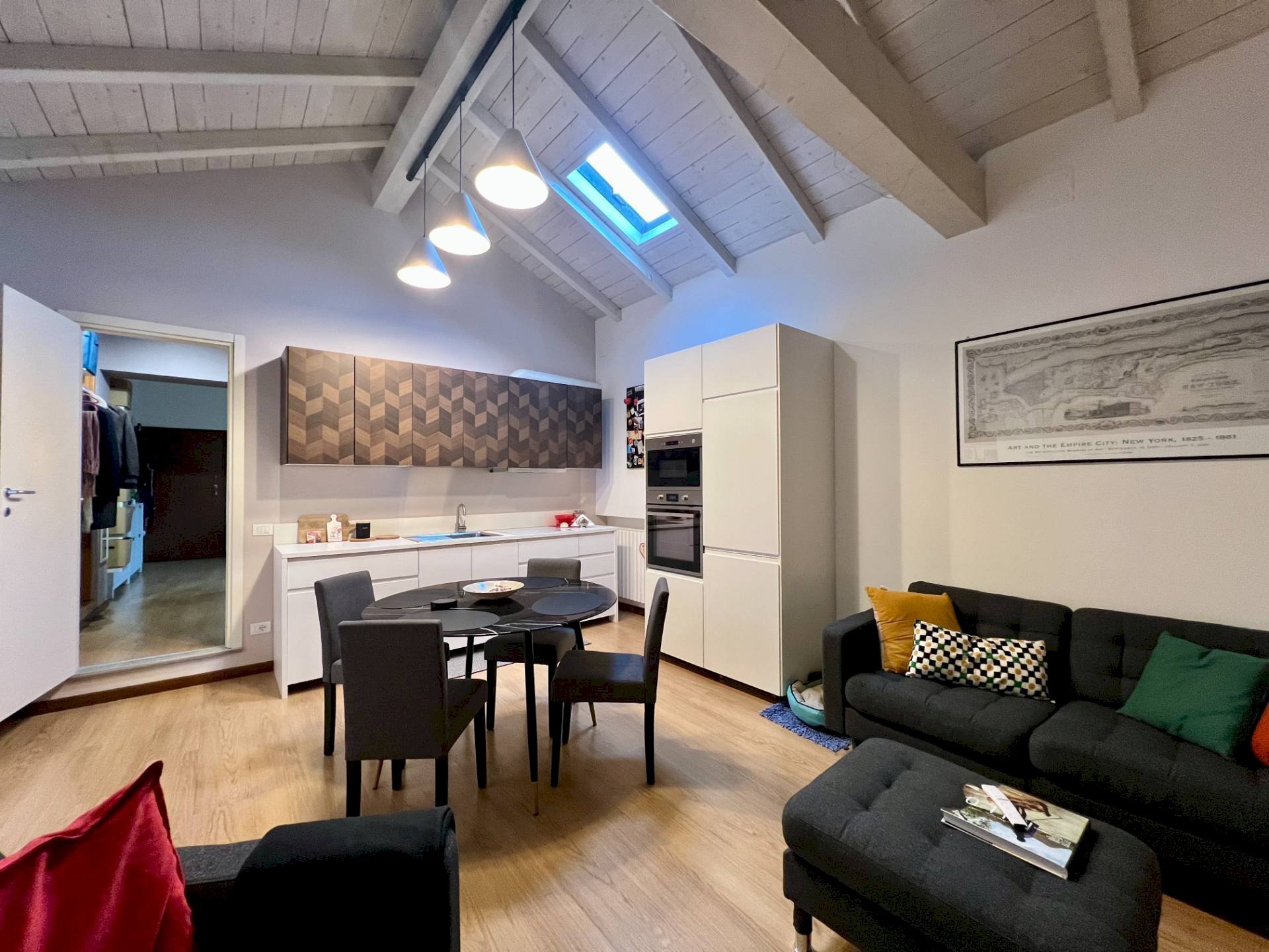 Foto 1 - Bilocale Via Bizzozero
 
11, Varese - foto 1