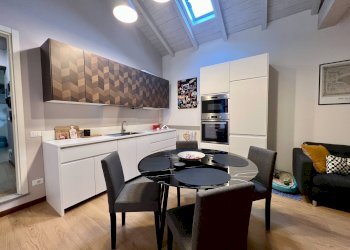 Foto 10 - Bilocale Via Bizzozero
 
11, Varese - foto 10