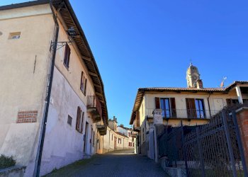 Foto 2 - Casa indipendente via Regina Margherita
 
10 e 10A, Albugnano - foto 2