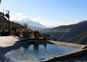 Piscina - Villa piazza Santa Margherita, 1A, Avegno - foto 5