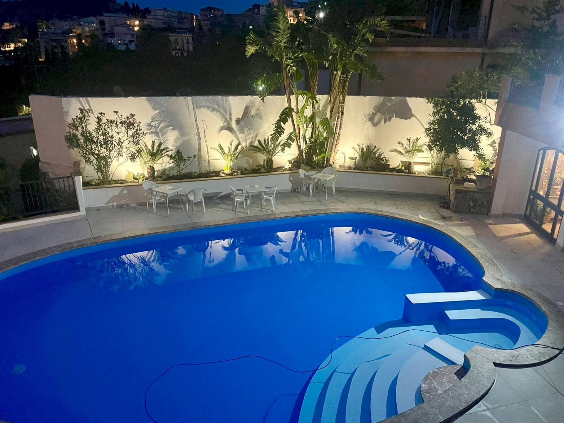 Foto 2 - Apartment Traversa Via Gaetano Martino
 
2, Taormina - photo 2