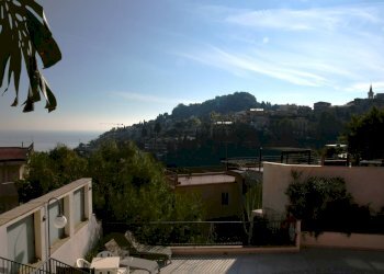 Foto 51 - Appartamento Traversa Via Gaetano Martino
 
2, Taormina - foto 51