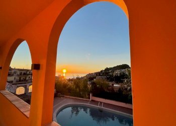 Foto 4 - Appartamento Traversa Via Gaetano Martino
 
2, Taormina - foto 4