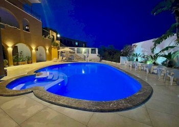 Foto 12 - Appartamento Traversa Via Gaetano Martino
 
2, Taormina - foto 12