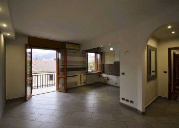 Cucina - Trilocale via 20 Settembre, 186, Montegrosso d'Asti - foto 2