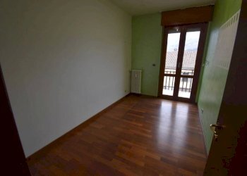 Camera da letto - Trilocale via 20 Settembre, 186, Montegrosso d'Asti - foto 18