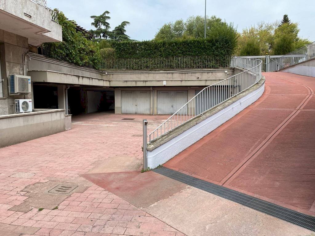 Box auto - Box via Luigi Soderini, 35, Milano (neighborhood Lorenteggio) - photo 3