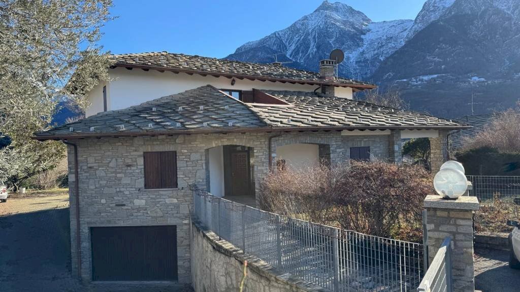 Facciata - Villa Località Bas Villair, 22/c, Quart - foto 1