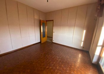 Camera da letto - Capannone via Poirino, 301, Carmagnola - foto 37