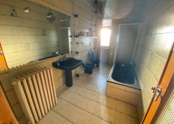 Bagno - Capannone via Poirino, 301, Carmagnola - foto 46