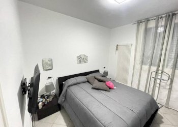 Camera da letto - Bilocale via Volano, Ravenna (zona Porto Corsini) - foto 10