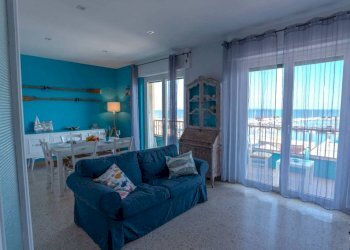 Salone - Quadrilocale via Antonio Gramsci, 58, Anzio - foto 3