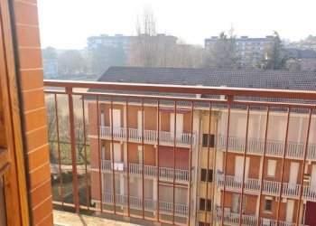 Balcone - Four-room apartment via Giuseppe Ungaretti, Asti - photo 6