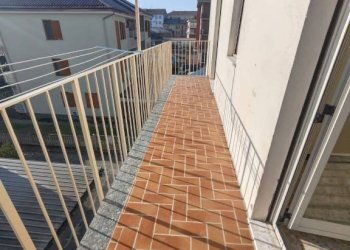 Balcone - Trilocale via Giorgio Basta, Asti - foto 4