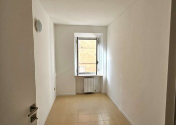 20260213_104834 - Trilocale Ancona (zona Centro storico) - foto 8