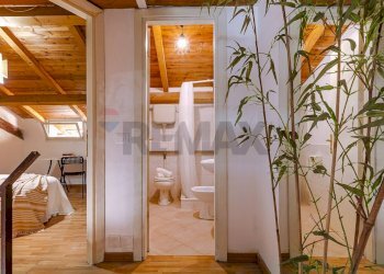 Hall / corridoio - Apartment Via della Rustica
 
183, Roma - photo 18