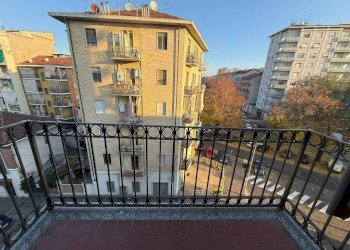 Balcone - Bilocale via Tronzano, 28, Torino (zona Rebaudengo) - foto 6