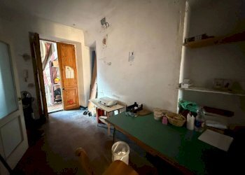 Magazzino - Bilocale via Tronzano, 28, Torino (zona Rebaudengo) - foto 8