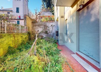 Giardino - Quadrilocale Via Gaspare Murtola
 
33b, Genova - foto 14
