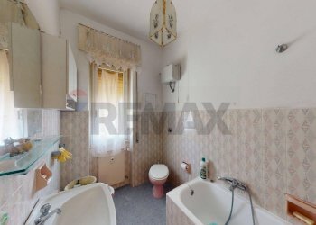 Bagno - Quadrilocale Via Gaspare Murtola
 
33b, Genova - foto 33