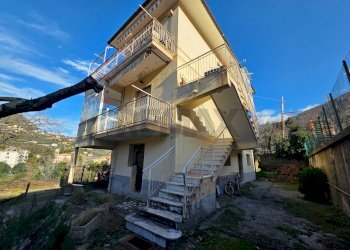 Casa all\'aperto - Quadrilocale Via Mogge
 
10B, Genova - foto 8