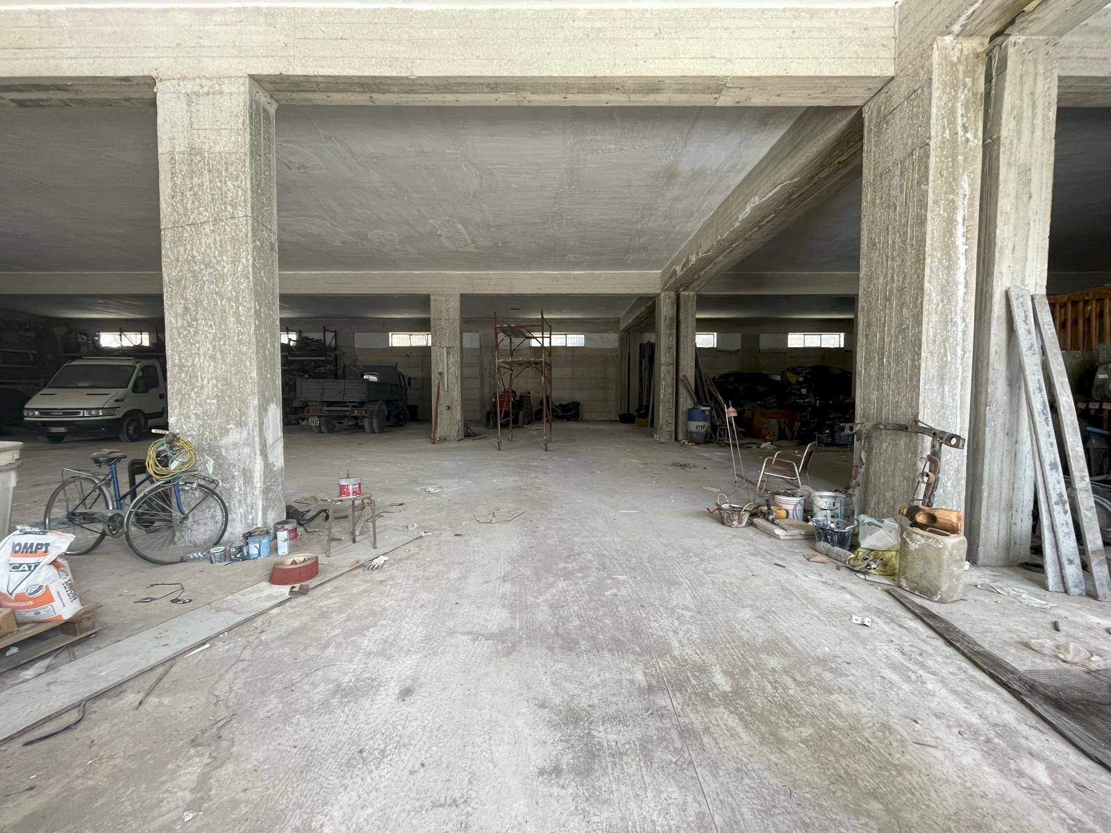 Foto 2 - Warehouse Via Vicinale Discesa Galitta, Maddaloni - photo 2