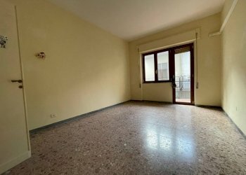 Foto 5 - Office Via Caduti sul Lavoro, Caserta - photo 5