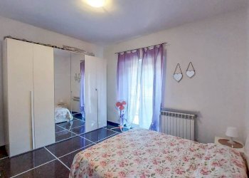 Camera da letto - Bilocale via delle Gavette, Genova (zona Staglieno) - foto 20