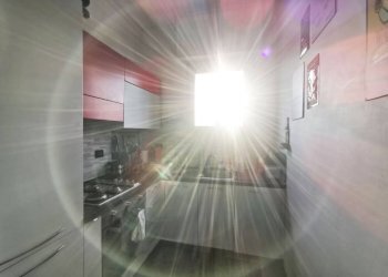 Cucina - Trilocale via Pietro Motrassino, 7, Venaria Reale - foto 5