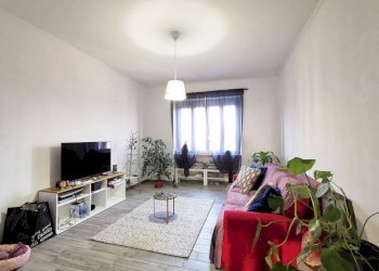 Camera da letto - Trilocale via Pietro Motrassino, 7, Venaria Reale - foto 14