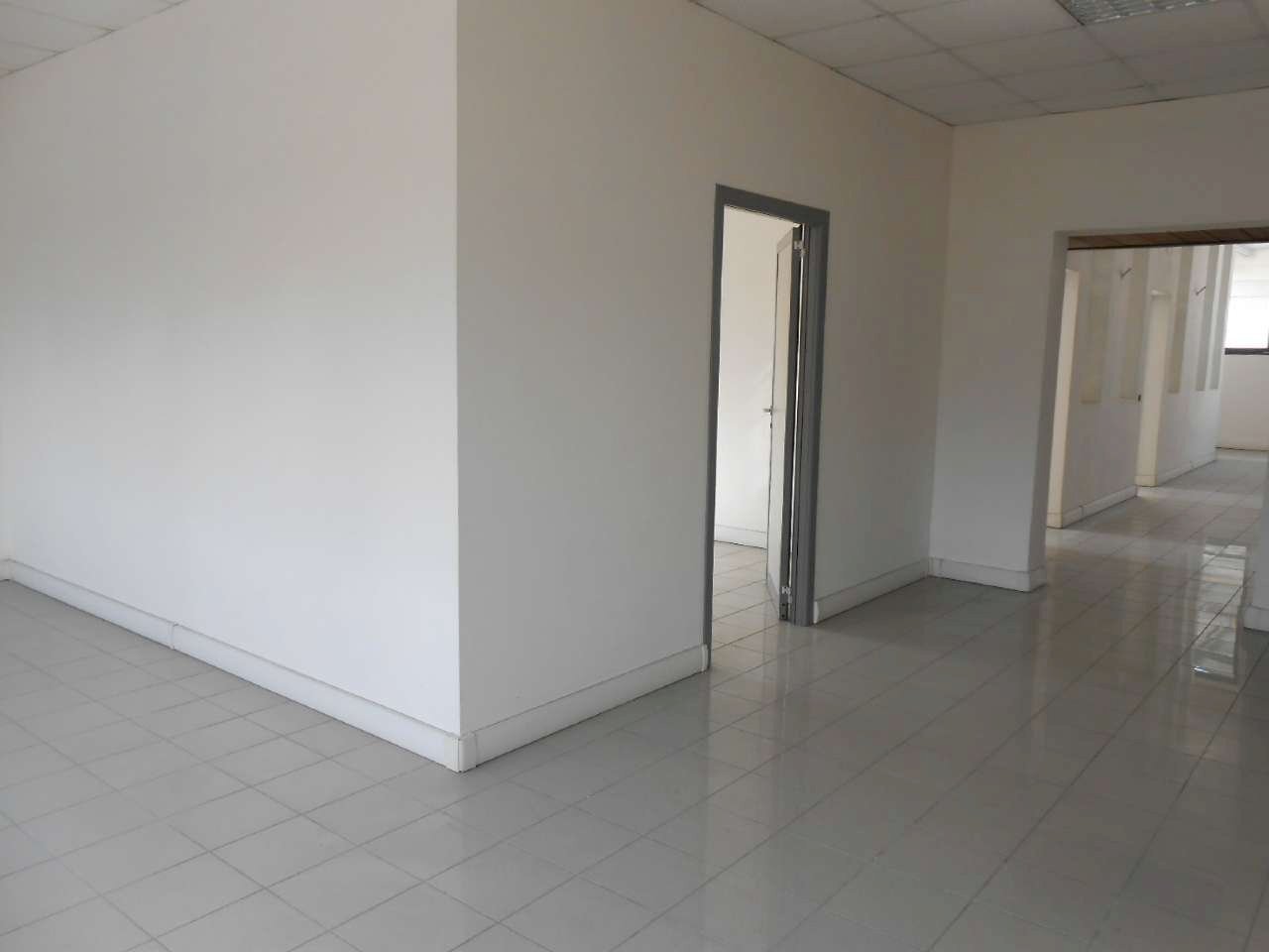 DSCN0173 - Locale Commerciale strada provinciale Strada Provinciale 415 Paullese, 19, Madignano - foto 3