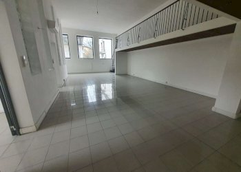 20251205_112629 - Locale Commerciale strada provinciale Strada Provinciale 415 Paullese, 19, Madignano - foto 6