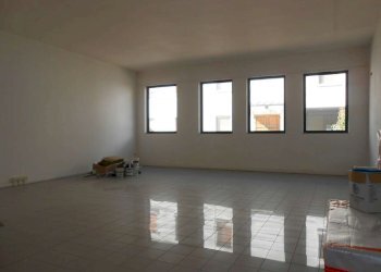 DSCN0112 - Locale Commerciale strada provinciale Strada Provinciale 415 Paullese, 19, Madignano - foto 1