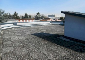 DSCN0077 - Locale Commerciale strada provinciale Strada Provinciale 415 Paullese, 19, Madignano - foto 11