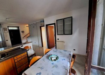 Cucina - Villa a Schiera via Asiago, 133, Caronno Pertusella - foto 10