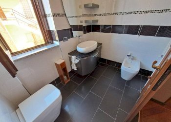 Bagno - Terraced Villa via Asiago, 133, Caronno Pertusella - photo 48