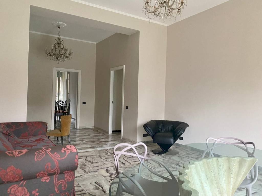 Salone - Quadrilocale Giardini Pubblici Indro Montanelli, Milano - foto 2