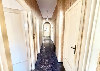 appartamento piano alto con balconata in vendita g - Trilocale via Stefanina Moro, Genova (zona Quezzi) - foto 7