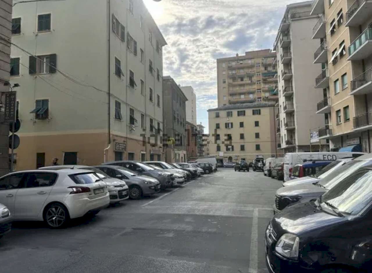 IMG_4800 - Box via Gino capponi, 51 R, Genova (neighborhood Sestri Ponente) - photo 1