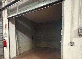 IMG_7343 - Box via Gino capponi, 51 R, Genova (zona Sestri Ponente) - foto 6