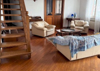 b11fda4e-8489-4914-9498-eba25c2fde56 - Four-room apartment viale Villa gavotti, 66, Genova (neighborhood Pegli) - photo 3