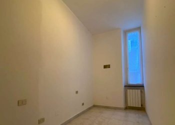 Interni - Trilocale via Piacenza, Chiavari - foto 12